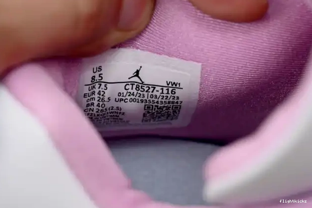 Jordan White Retro 4 CT8527-116 Pink 0605